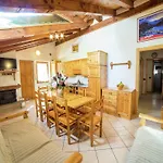 With Fireplace Apartment