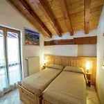 With Fireplace Apartment