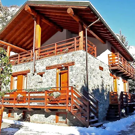 With Fireplace Antey-Saint-André